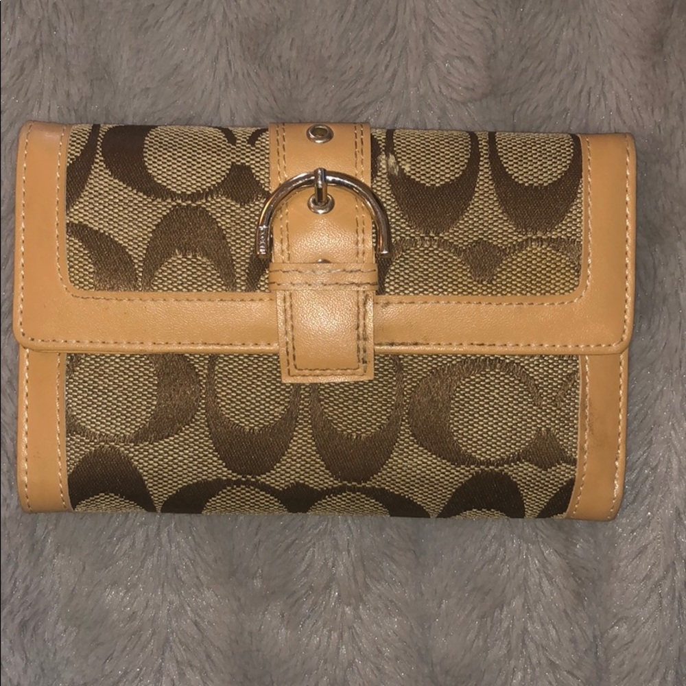 Coach wallet